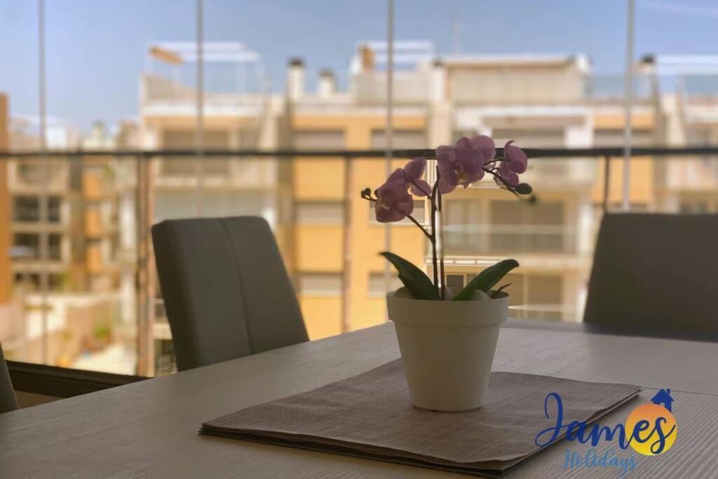 Green Hills Luxury Apartment With Comm Pool Alicante Dış mekan fotoğraf