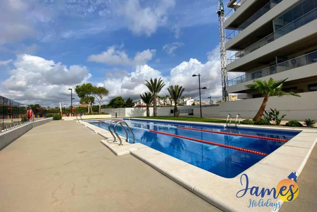 Green Hills Luxury Apartment With Comm Pool Alicante Dış mekan fotoğraf